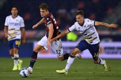 裡(lǐ)尔对阵裡(lǐ)昂，吉鲁与拉卡泽特同门德(dé)比(bǐ)，裡(lǐ)尔进攻猛兽但防守隐患(huàn)，争夺欧冠(guān)资格