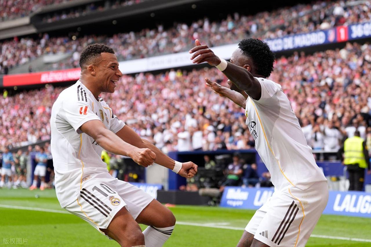 本泽马:姆巴佩能不断进球,想赢得欧冠需要维尼修斯的配合!