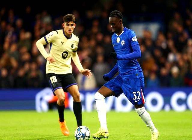 欧冠惨败！主帅弗里克更衣室暴怒，切尔西撕碎西甲伪强队！