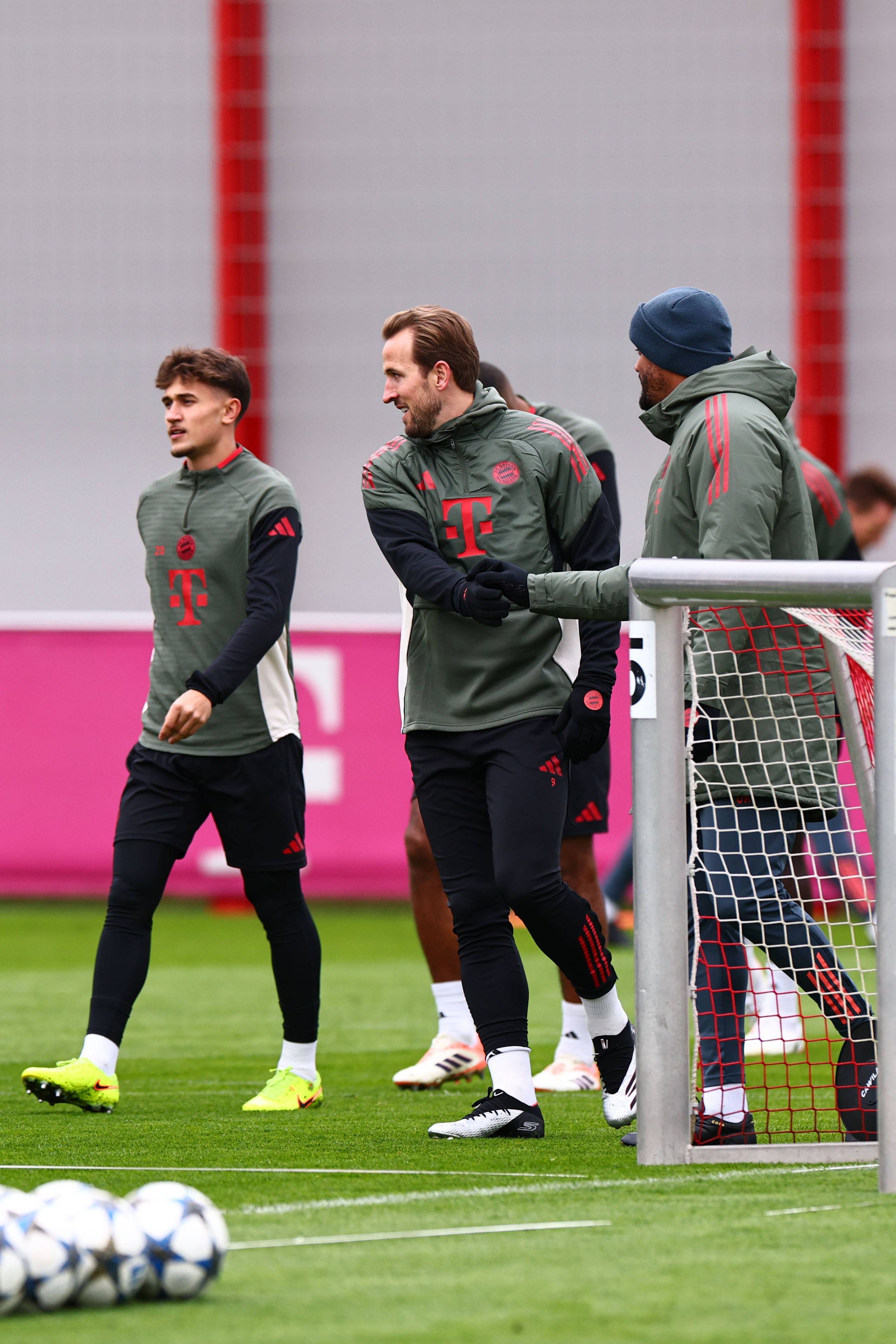 （外代二线）足球——欧冠联赛：拜仁慕尼黑赛前备战