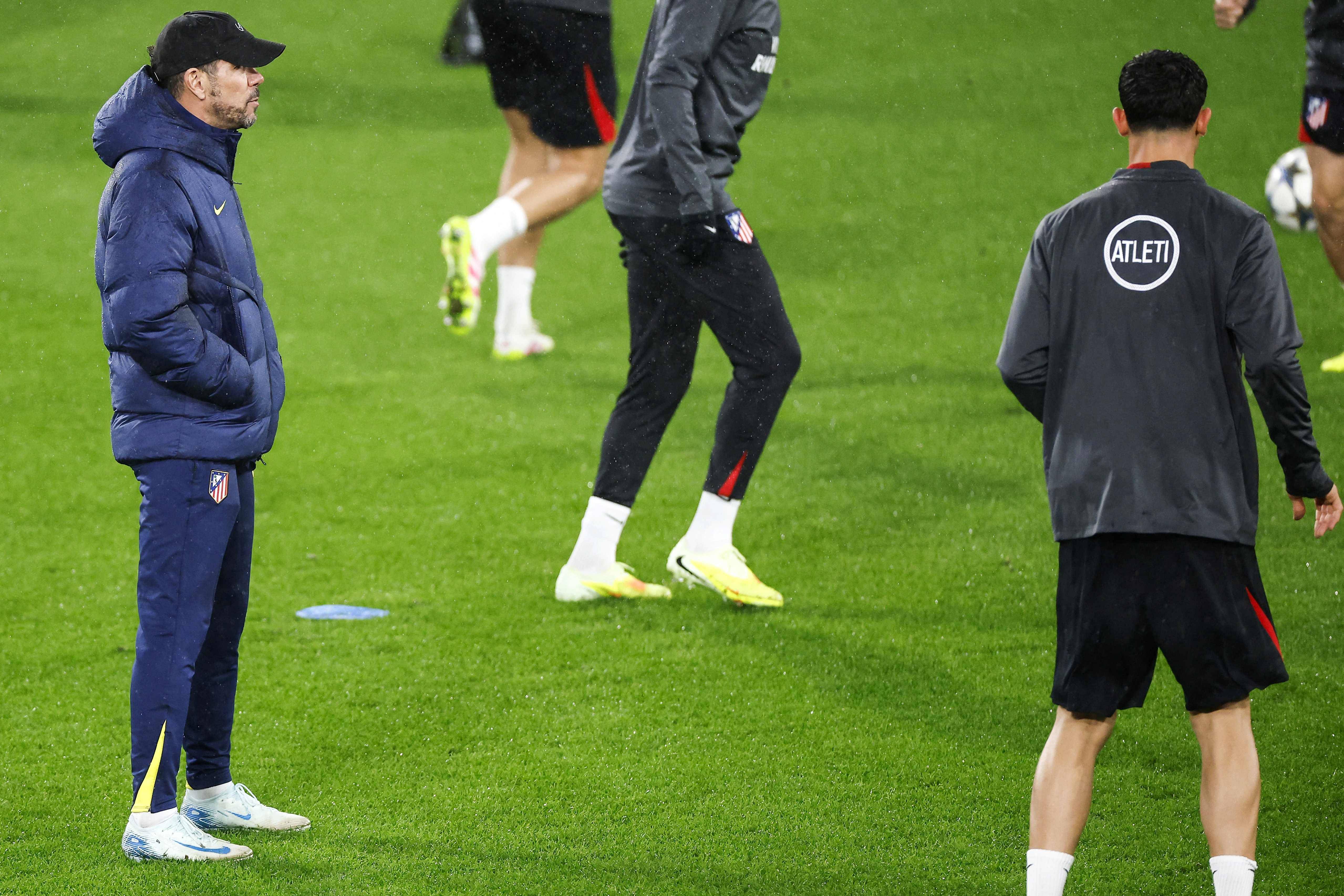 （外代二线）足球——欧冠联赛：马竞赛前备战