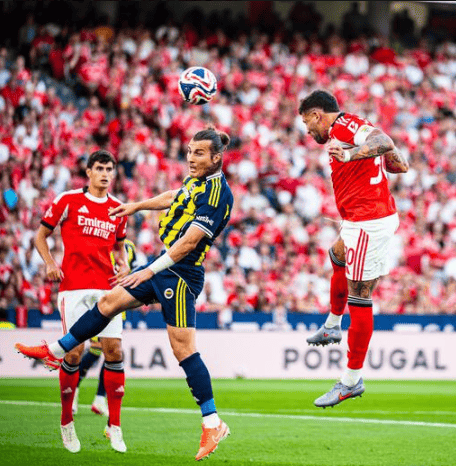 欧冠——本菲卡 VS 那不勒斯 比分预测！