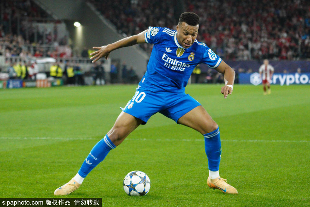 欧冠早报：利物浦主场惨败 阿森纳成唯一全胜领跑积分榜