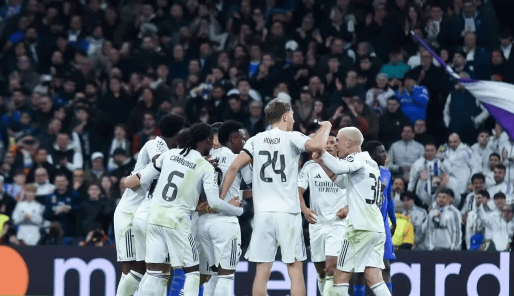 欧冠：本菲卡 VS 皇马